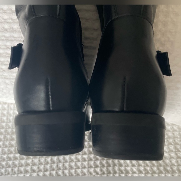 Blondo women's tall leather boots, low heel. - Picture 9 of 13